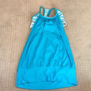 Lululemon workout top